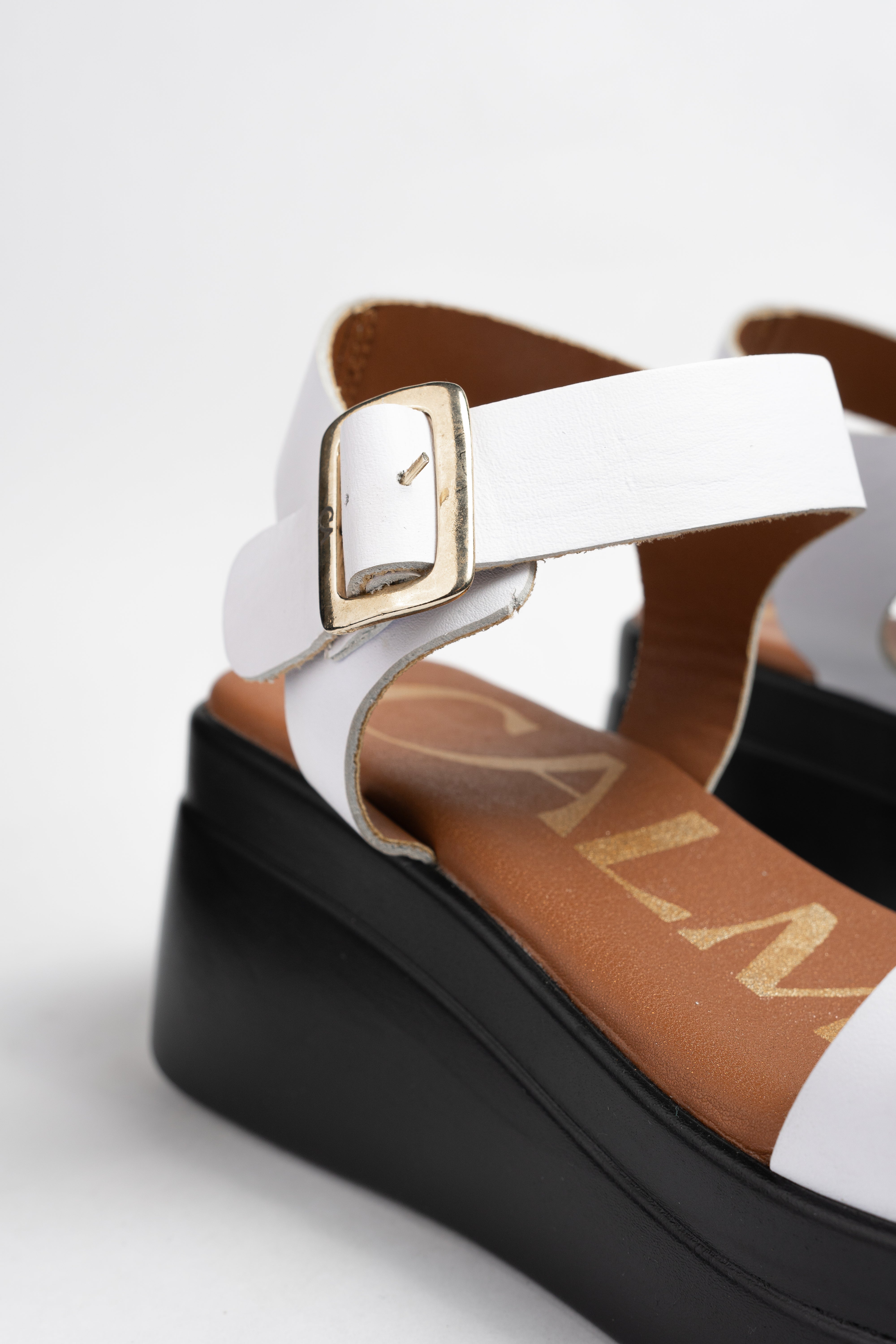 Palomino Sandalia Artesanal de Mujer Calzado de Cuero Colombiano